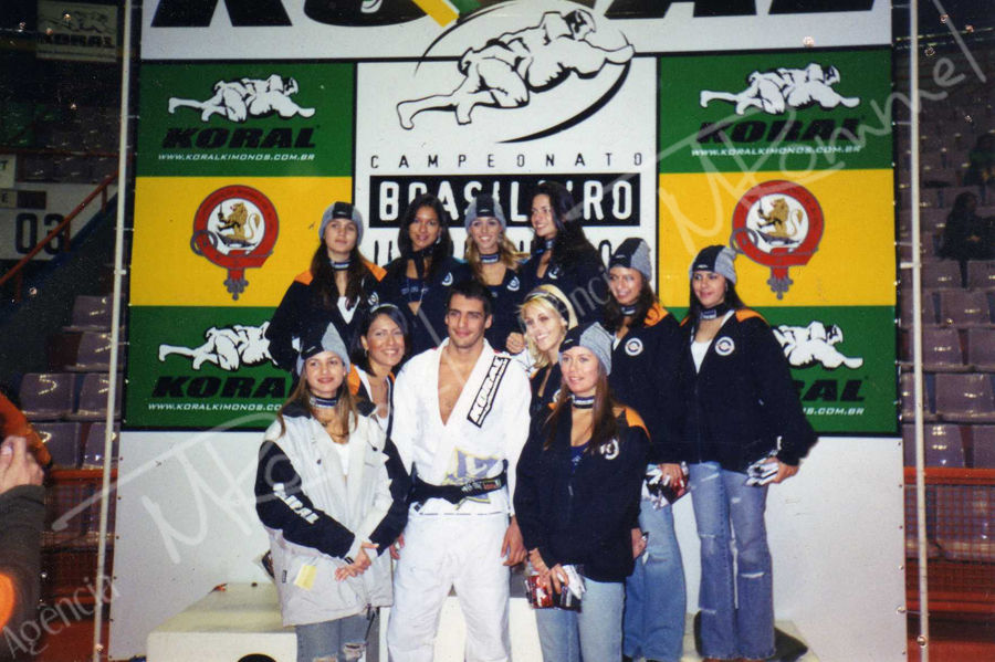 Brasileirão- Koral Kimonos