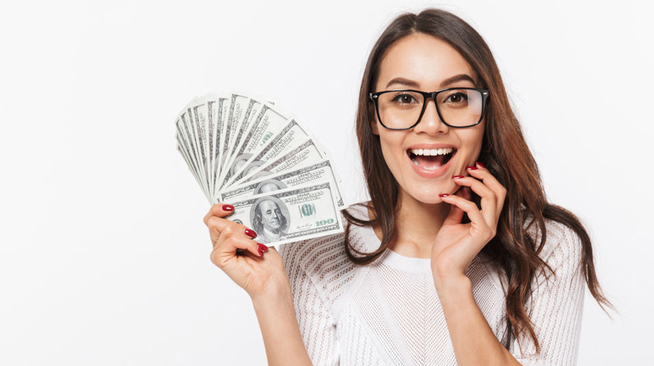 cash-Women-holding-money-.jpg