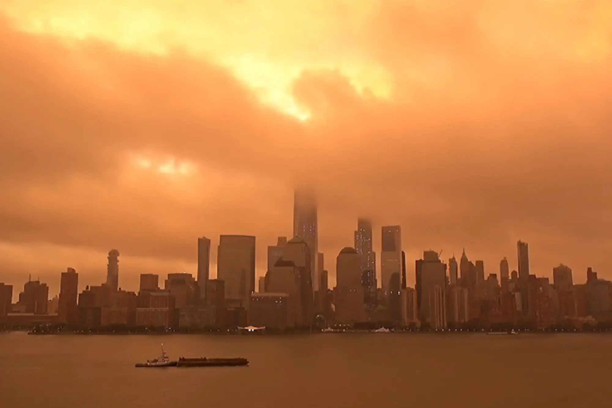 180726-nyc-orange-skies-feature.webp