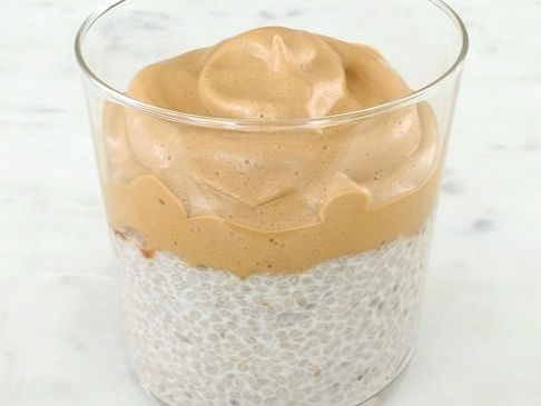 Dalgona Coffee Chia Pudding