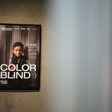 #新闻 | 笑容，无需颜色——《COLOR BLIND :)》慈善摄影展