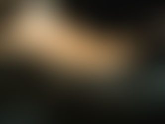 最近刷社交媒体,会发现大马的宣传画风变了。 过去主打的总是城市天际线与熟悉地标——双峰塔、黑风洞、槟城或马六甲老街,到了「Visit Malaysia 2026」,画面逐渐多元转向至婆罗洲雨林、红毛猩猩、长鼻猴与沙巴海岸线。