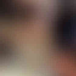 有一次，在工作场合遇到一位马来同胞。那天刚好是斋戒月的晚上，接近开斋（buka puasa）的时间。虽然我不是穆斯林，但在马来西亚生活多年，对这个时间点的节奏非常熟悉——那种一整天没有进食之后，准备吃