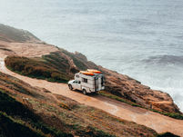 #专栏 | 旅游变贵后，什么才算值得？