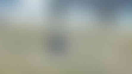 市民公园是一个你绝对不能忽视的景点,这里位于卢加诺湖畔,大片的绿地和鲜花,找一处安静的角落,就是给自己和同伴最好的旅游时刻。这里不仅游客聚集,也会看见本地家庭同乐的画面。