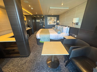 Penthouse Suite with Balcony