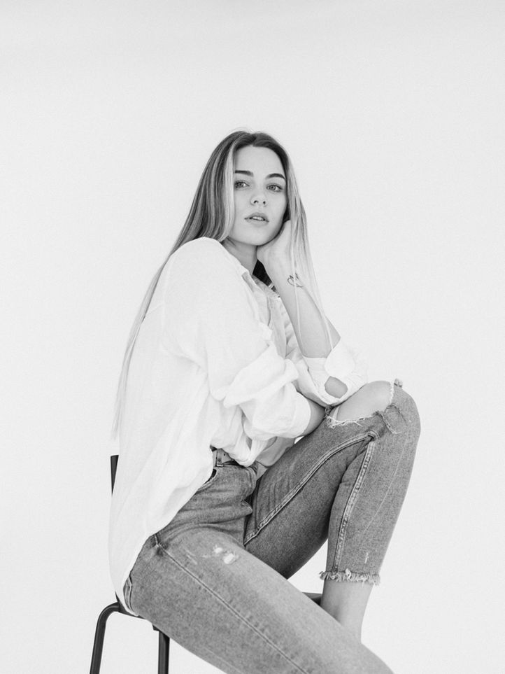 sabinapovolna-nikolamichal-4 - dimensioni grandi.jpeg