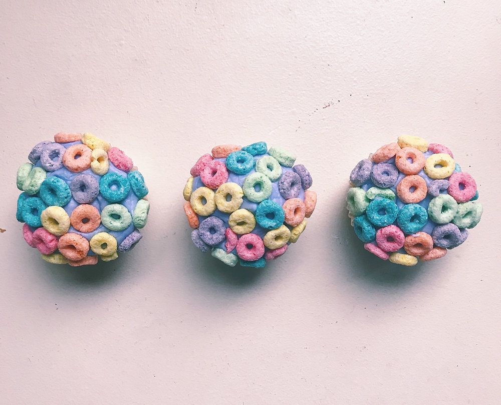 Froot Loops Cupcakes