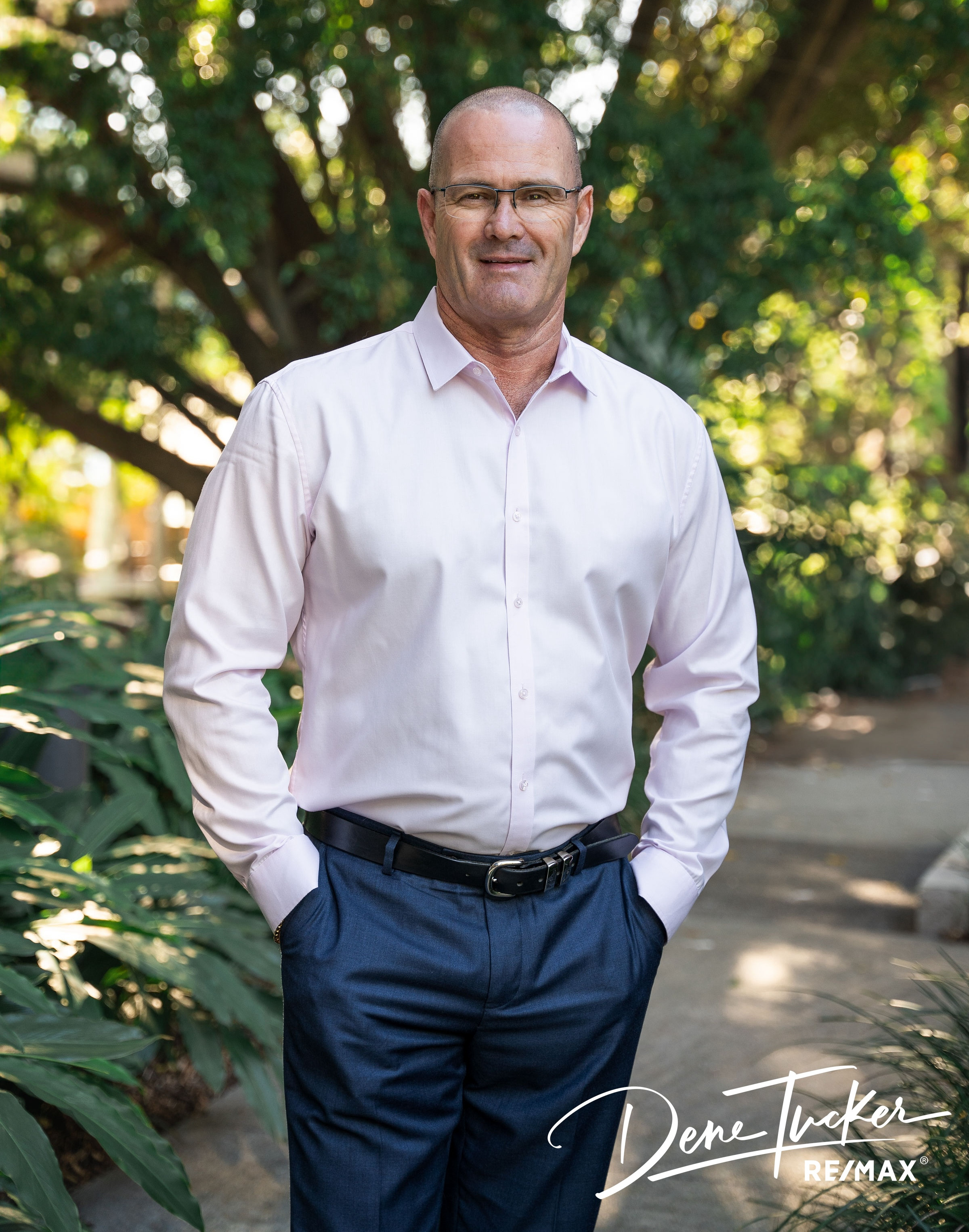 Dene Tucker is a 35+ year Real Estate Agent with hands-on Sales, Auctioneering and Business Ownership experience across the Brisbane and Auckland markets.