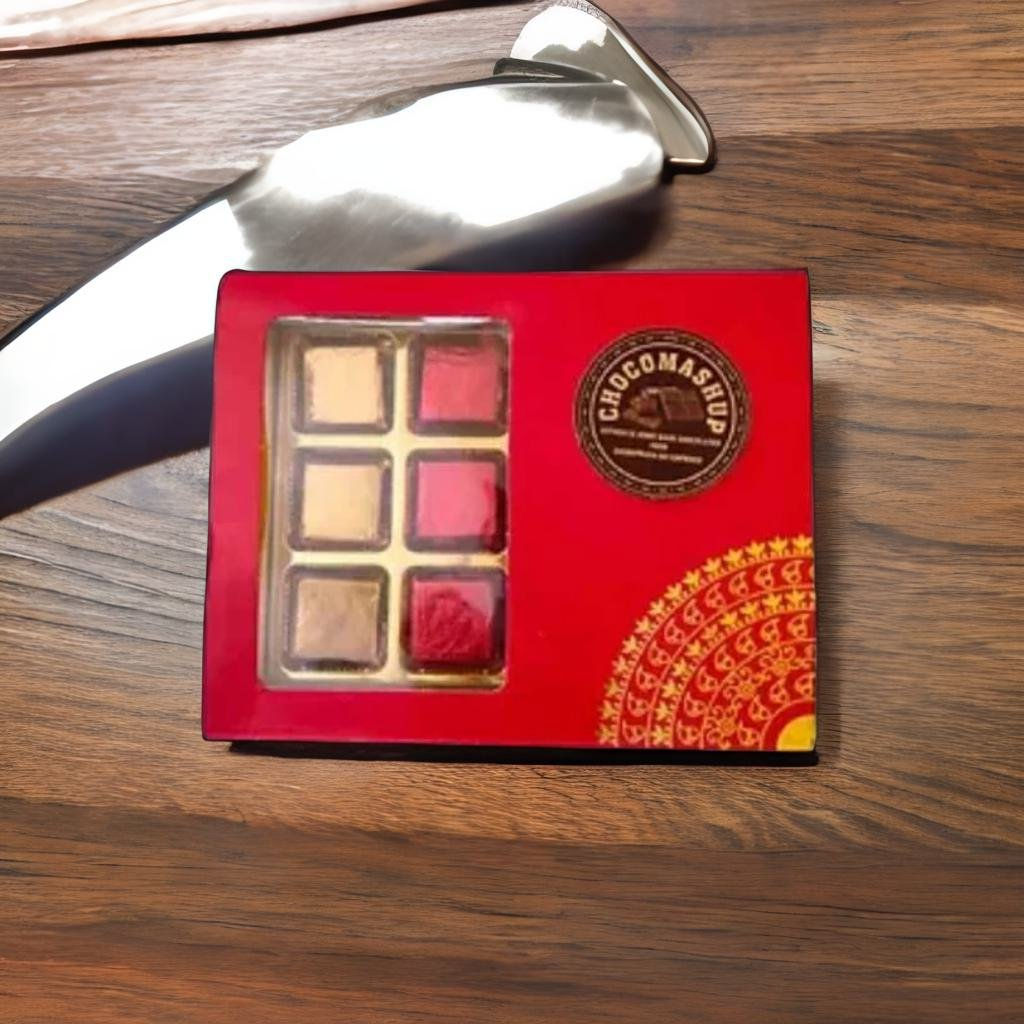 12 CAVITY RED GIFT BOX