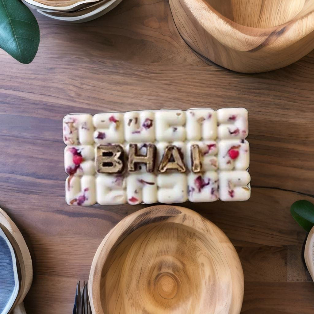 CUSTOMIZED CHOCOLATE BAR