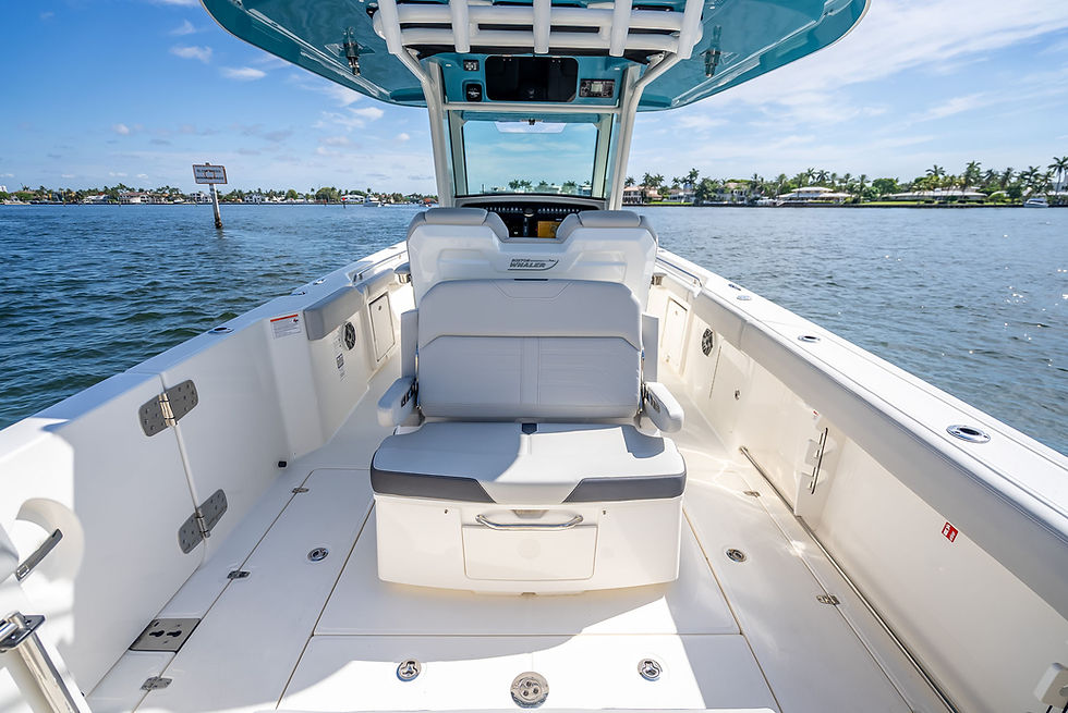 Thumbnail: 2026 Boston Whaler 330 Outrage