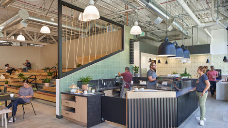 saatchi-and-saatchi-la-office-9