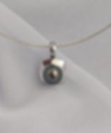 Miniature : Pendentif carré en argent avec une perle de Tahiti 