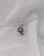 Miniature : Pendentif carré en argent avec une perle de Tahiti 