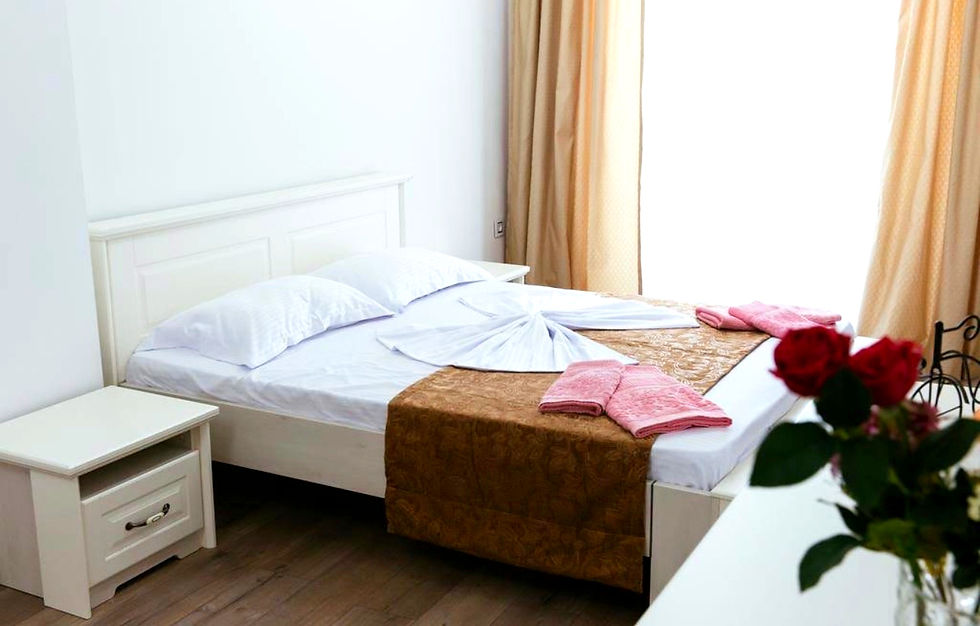 Cozy single room with modern amenities