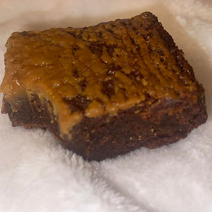 Brownies with Caramel Topping