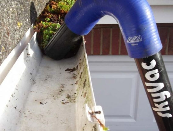 Gutter-Vac-600x600.jpg