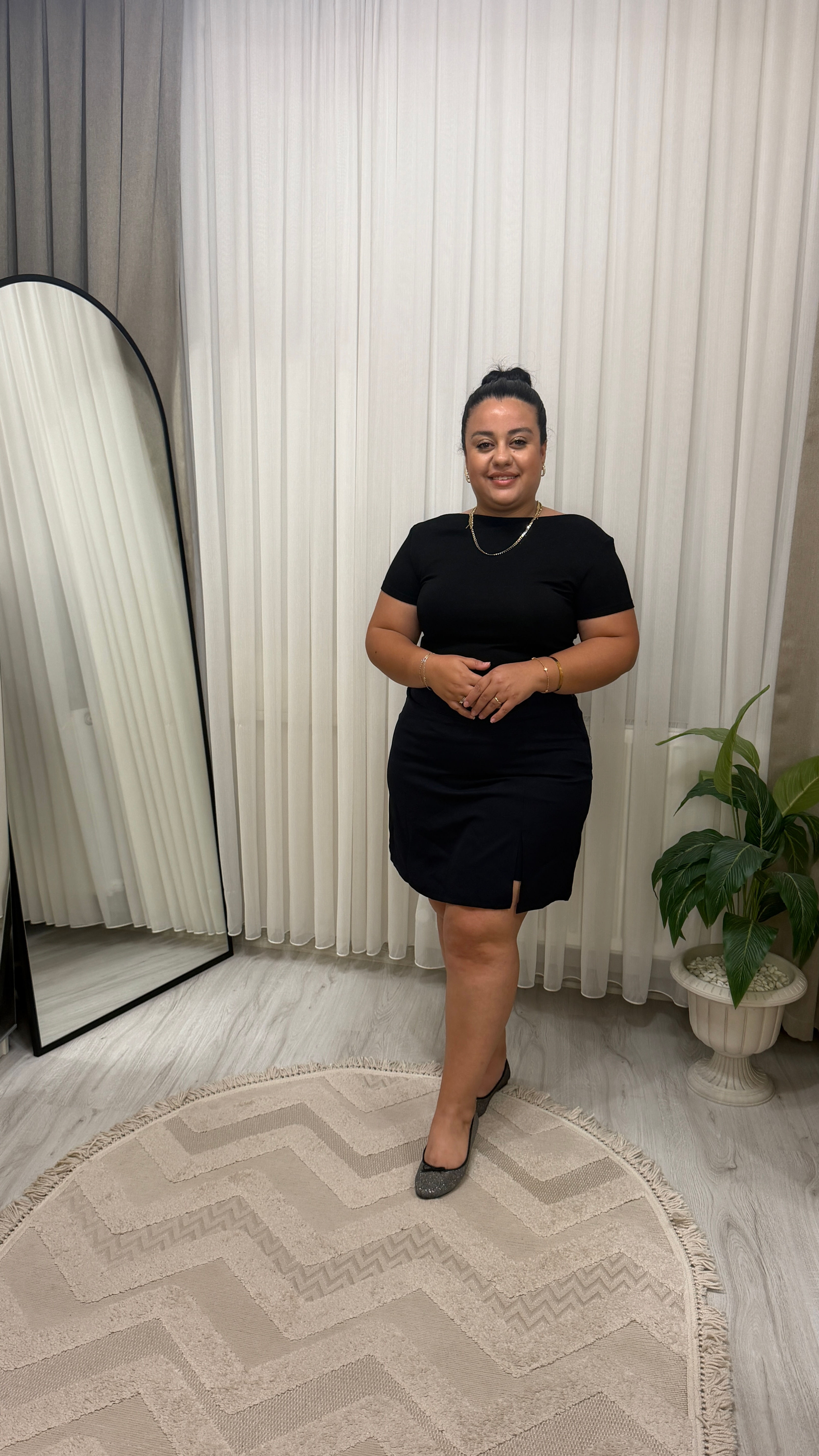 Maya Yırtmaç Detaylı Şort Etek Lacivert