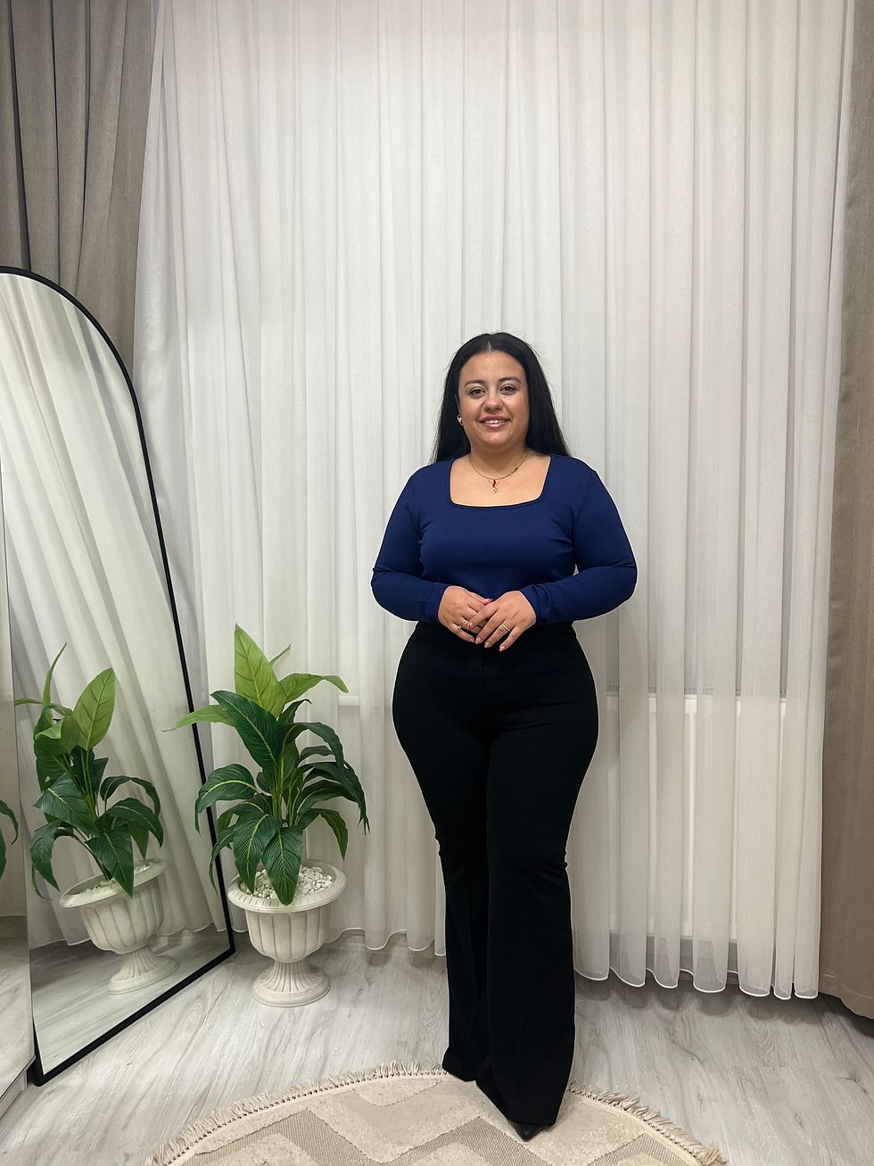 Olen Oysh Kare Yaka Lacivert Bluz