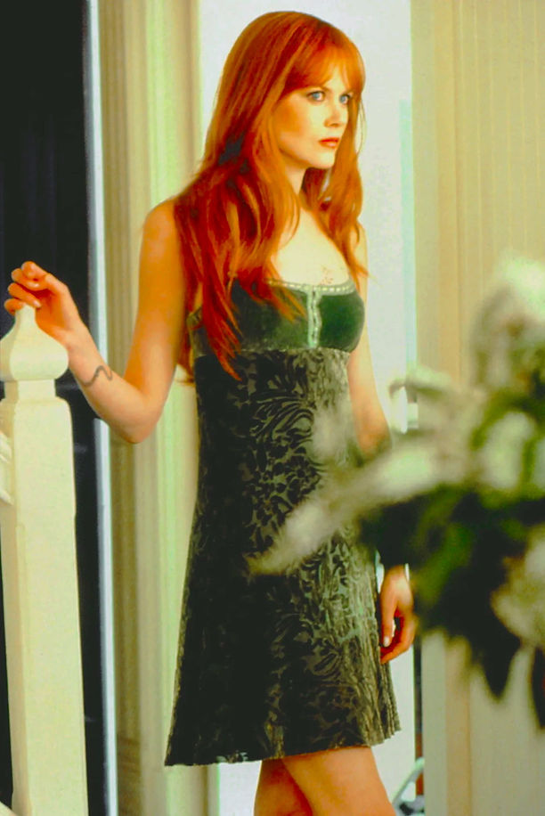 tHat GiLLiAn dReSs* from "Practical Magic" tHat GiLLiAn dReSs* from "Practical Magic"
