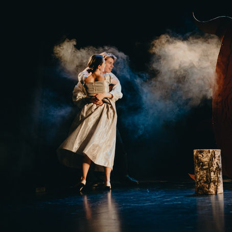 О ГОЛЛИВУДЕ, НАФТАЛИНЕ И ЯЗЫЧЕСТВЕ 