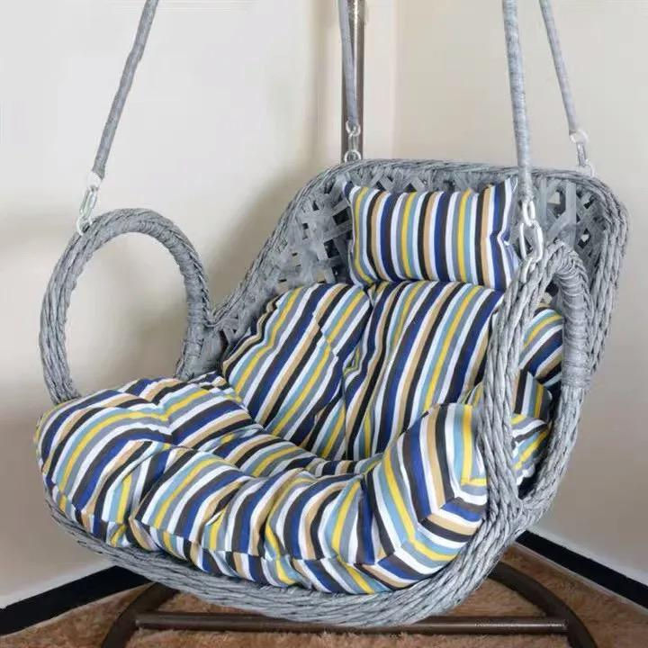 hanging baskets, rocking chairs, rattan chairs, swings, bird's nests, and hammoc