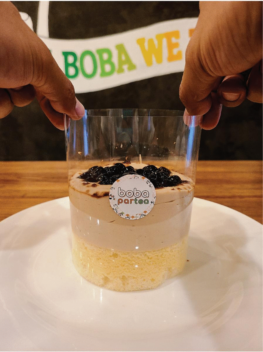 boba lava cake gif.gif