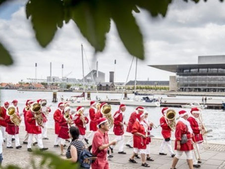 7/29/26 - Kids Names, Santa Convention, and National Lasagna Day