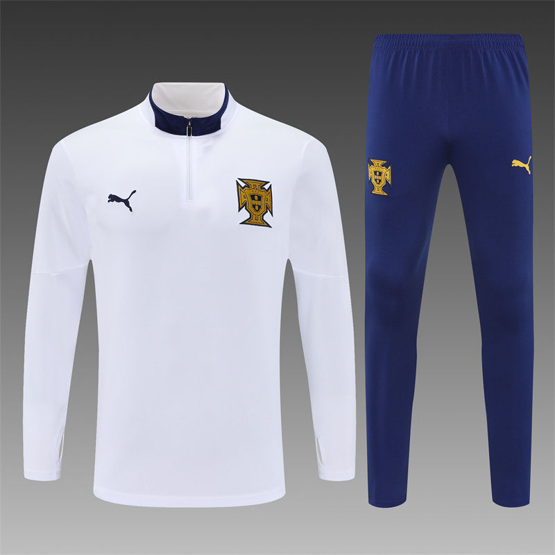 Portugal national team Puma training sweatshirt for the 25/26 season