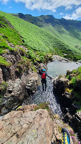 Big jump in the Esk.jpg