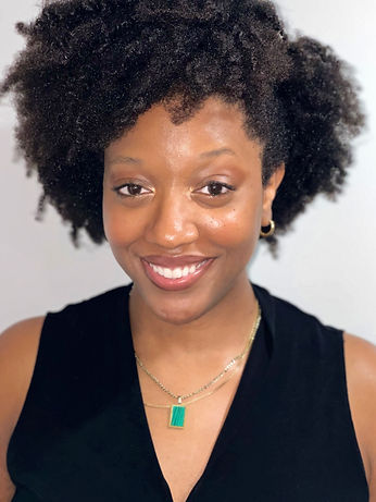 AshleyN Headshot.jpg