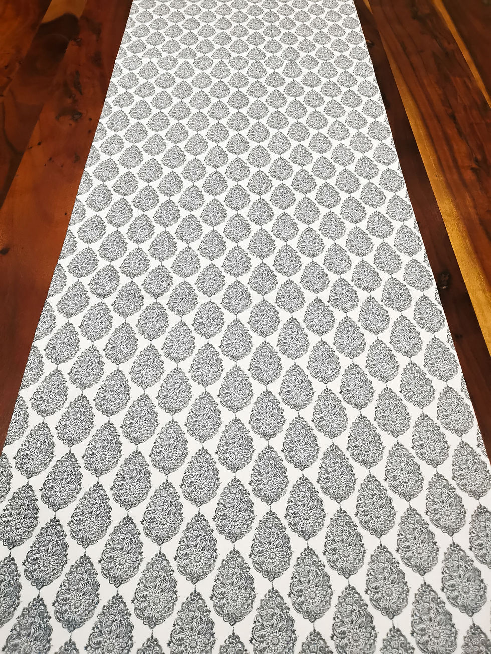 Thumbnail: Yara Table Runners