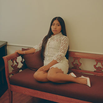 20yalitza-aparicio6SUB-superJumbo editad