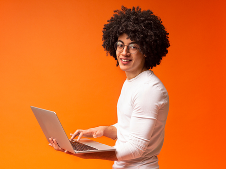 Você investe tempo, energia e dinheiro no seu negócio, mas quando olha para os grandes players do mercado sente que sua marca parece amadora? Essa percepção é mais comum do que você imagina.