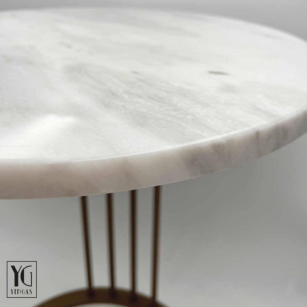 Miniaturbild: Marmor Beistelltisch mit massivem Metallgestell