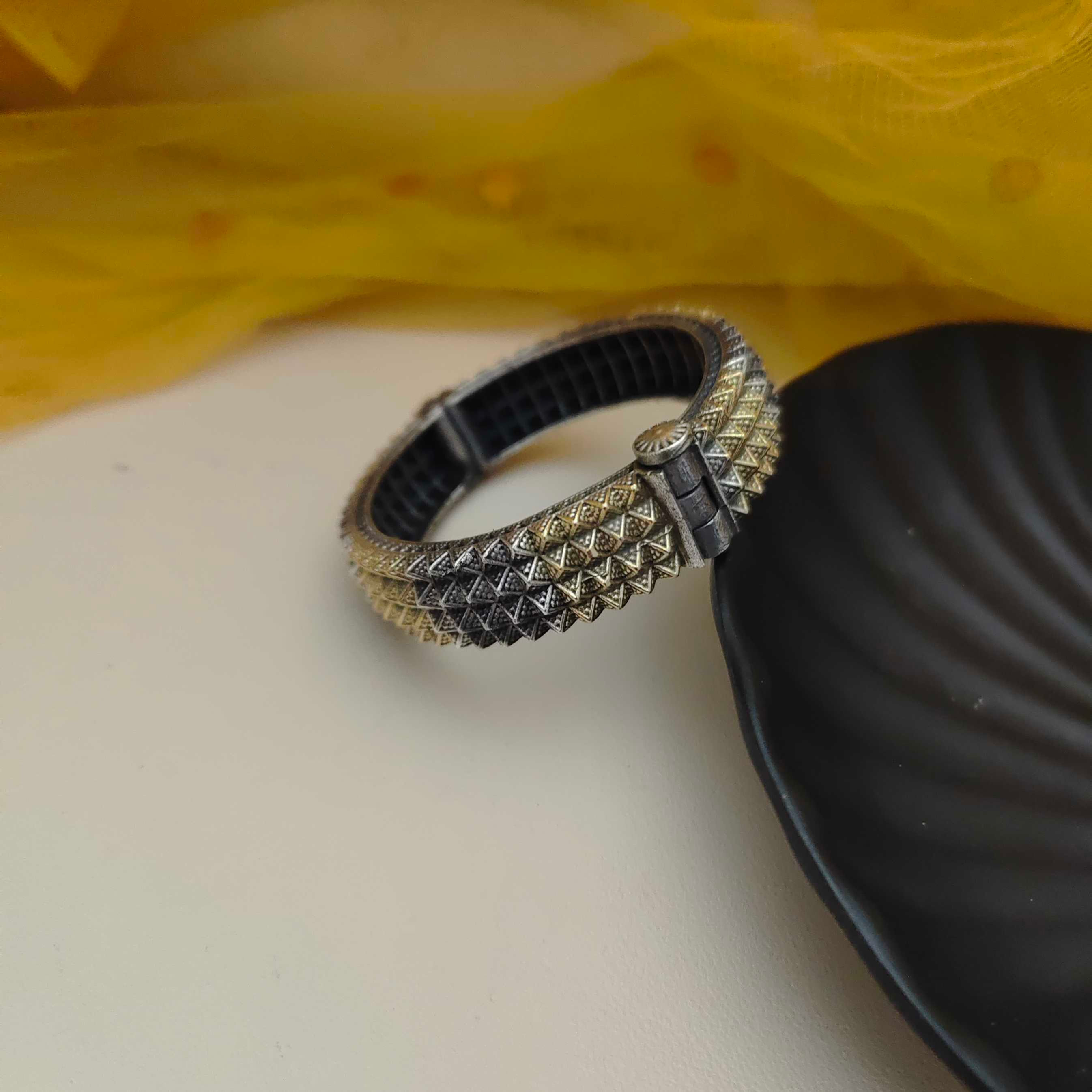 Triangle Pyramid Pattern Oxidised Bangles – Geometric Dual Tone fusion vogue