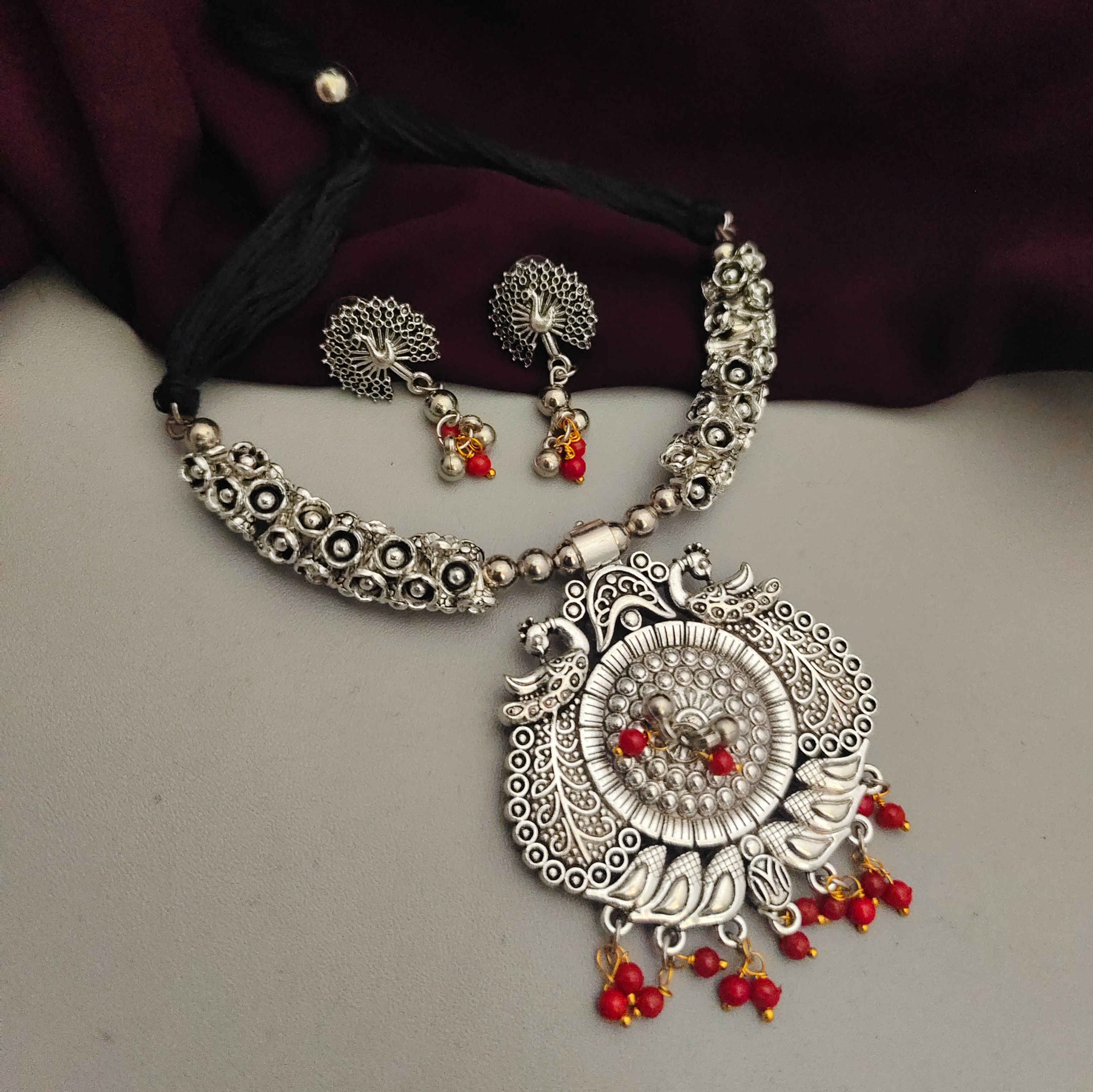 Peacock Red Beads Rose Choker Necklace Earrings Set