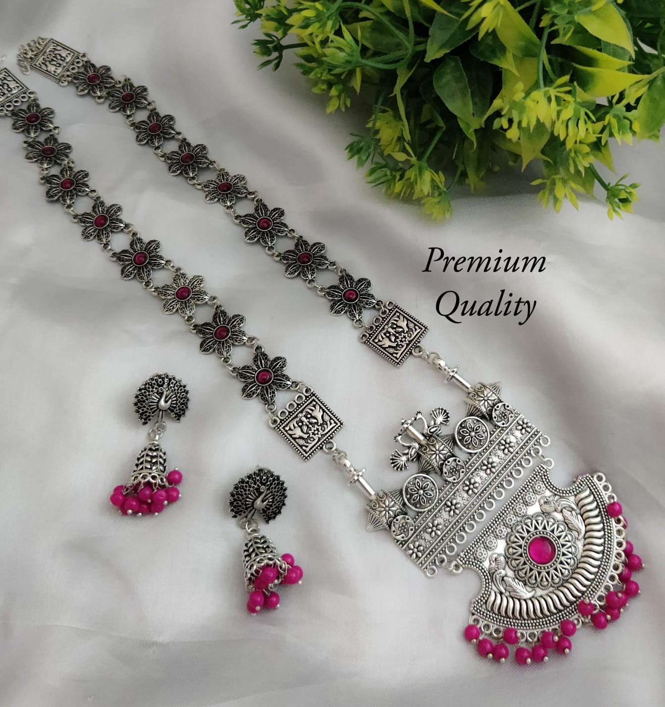 fusion vogue Silver Lookalike German Silver Long Necklace Earrings Set- (Pink)