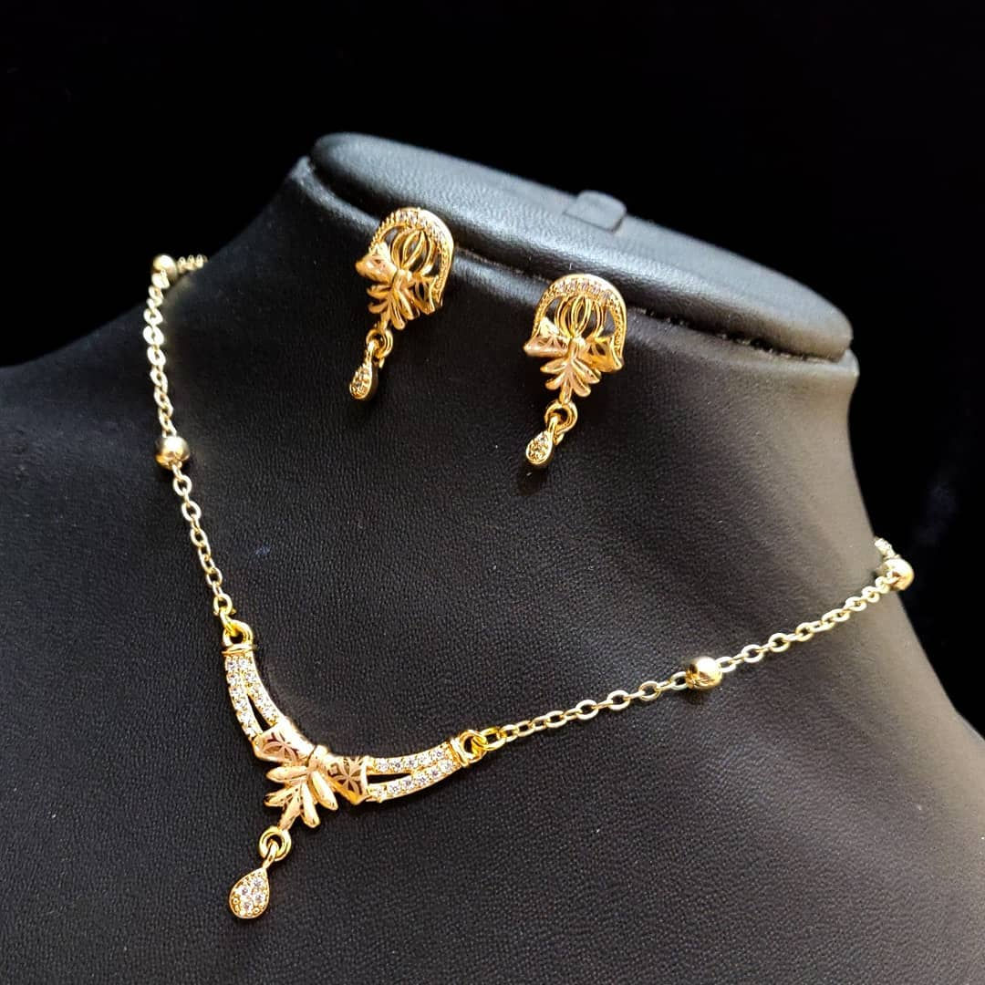 Premium Addition Guaranteed polish pendent necklace earrings set