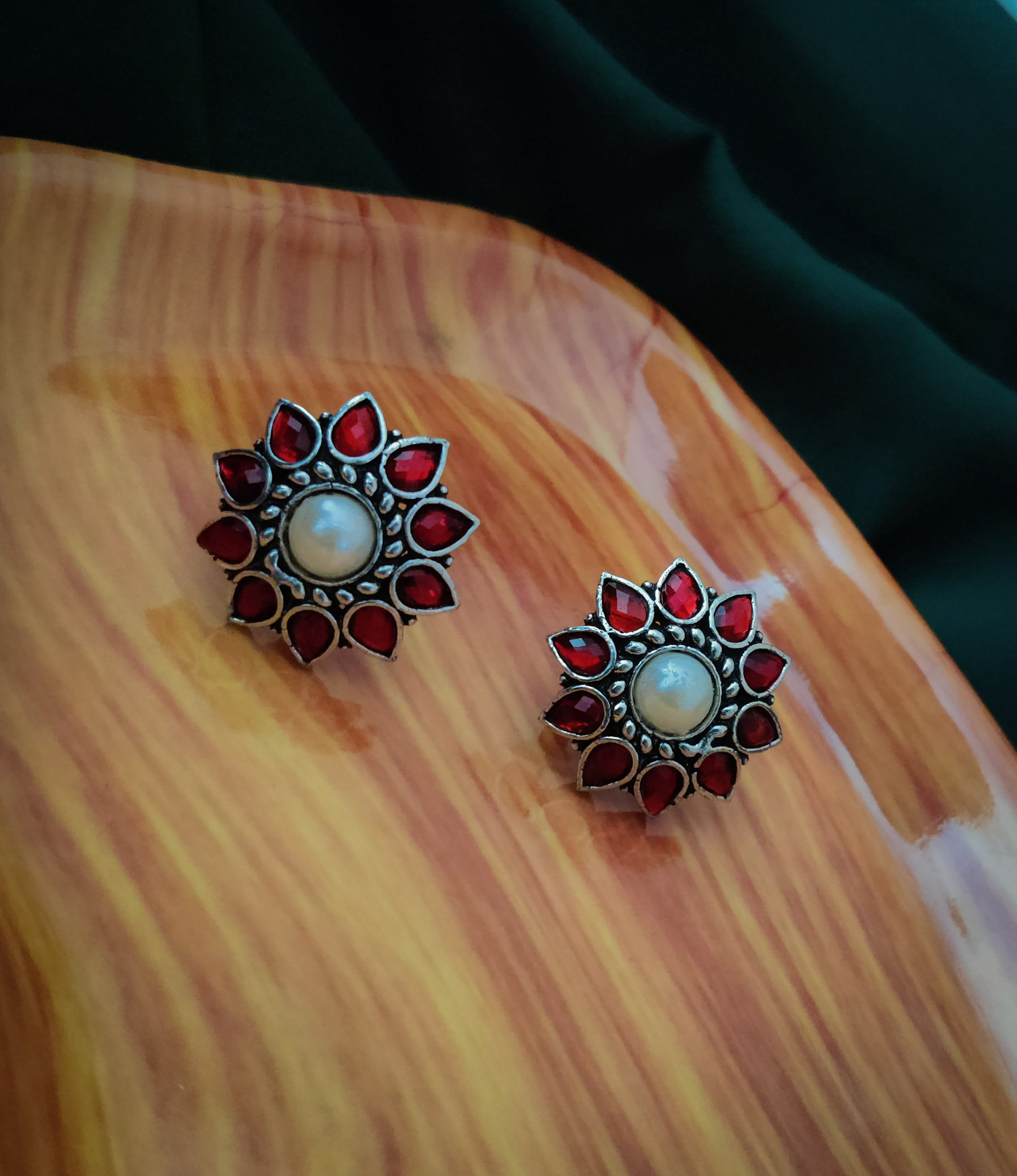 TANMAYI Premium Stone Stud Earrings- Red pearl
