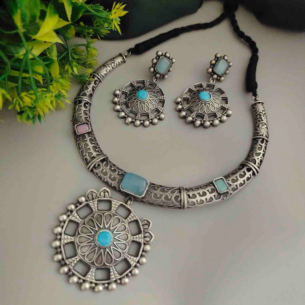 Thumbnail: SORAYA Silver Replica Hasli Necklace Earrings Set