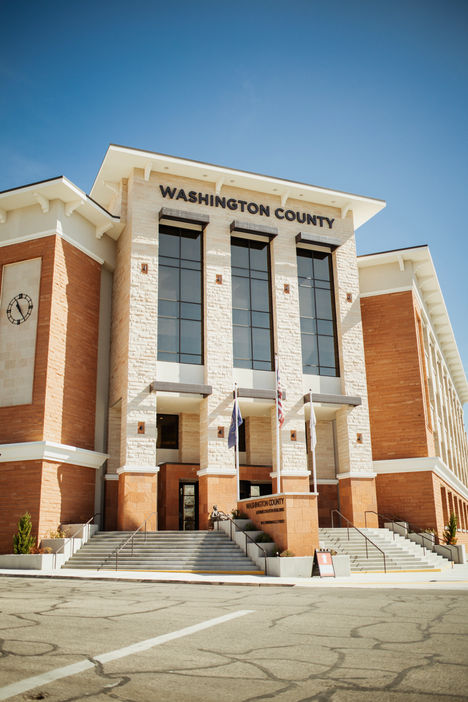 Washington County administration building featuring exterior metal lettering.
