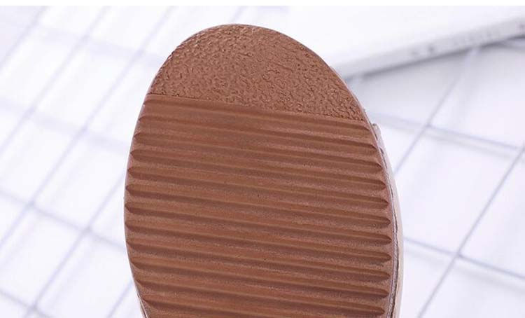 Thumbnail: Textured non-slip sole of women's platform wedge sandals.