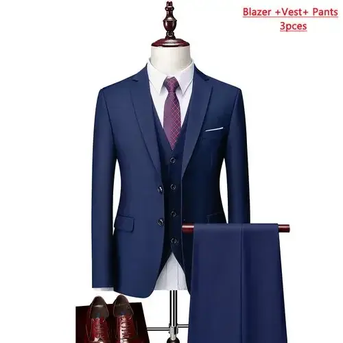Thumbnail: Navy blue 3-piece formal business mens suit on mannequin