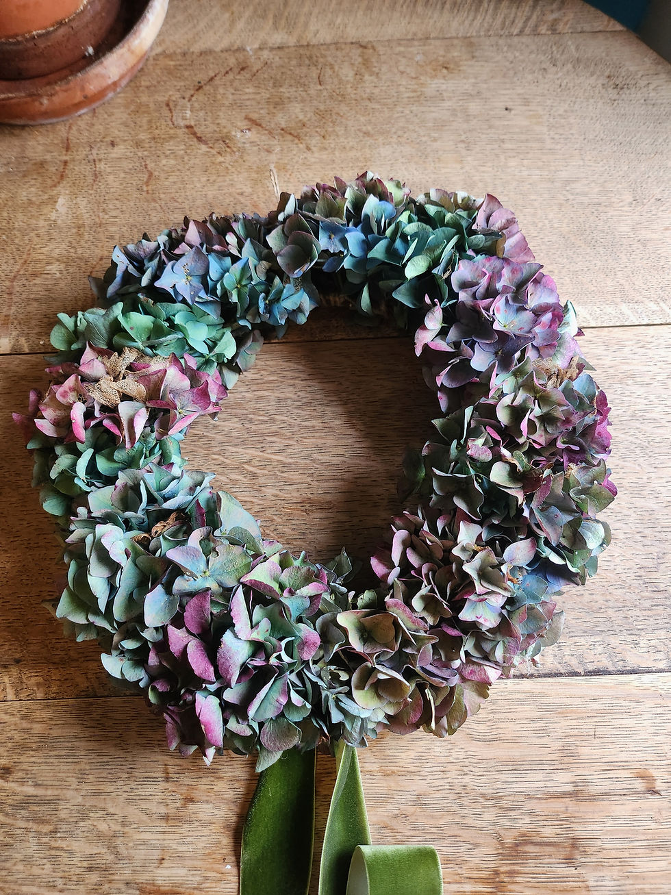 Thumbnail: hydrangea wreath