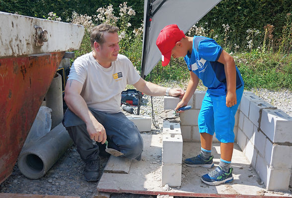 Kidsdays Maurer Erlebnis Bauen Profis Baumeister Kinderwoche Sommerferien 2026