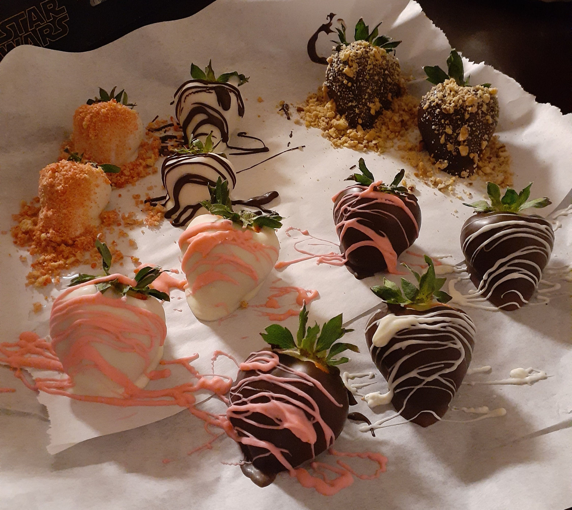 Chocolate Covered Strawberries (12 Count)