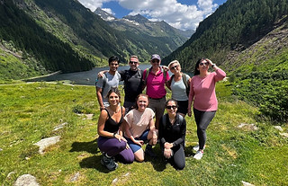 yoga-hiking-retreat-austria-avana-yoga