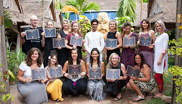 avana-yoga-courses-online-yoga